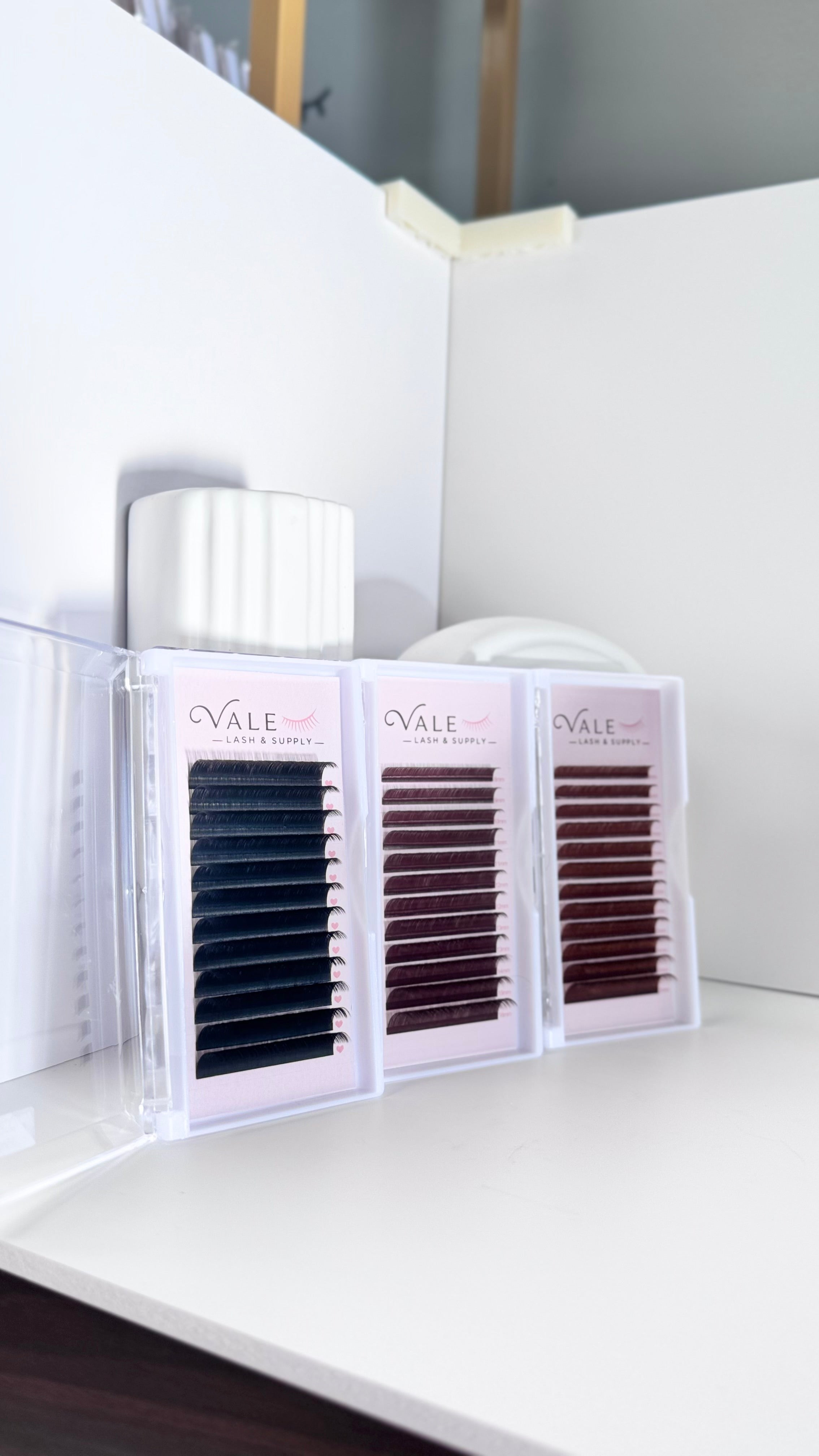 Cashmere Lash Tray