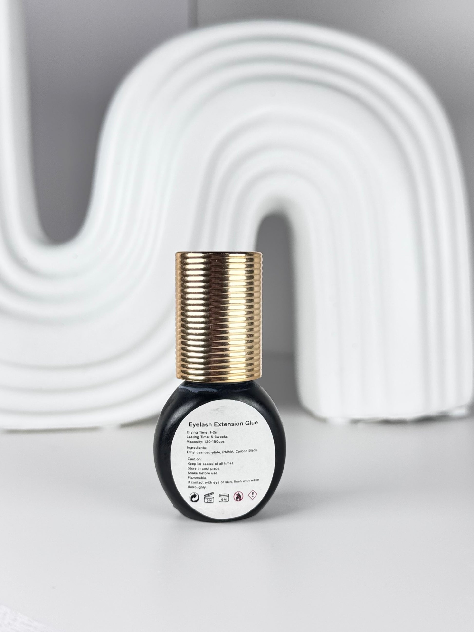 Vale Lash & Supply Adhesive 5ml