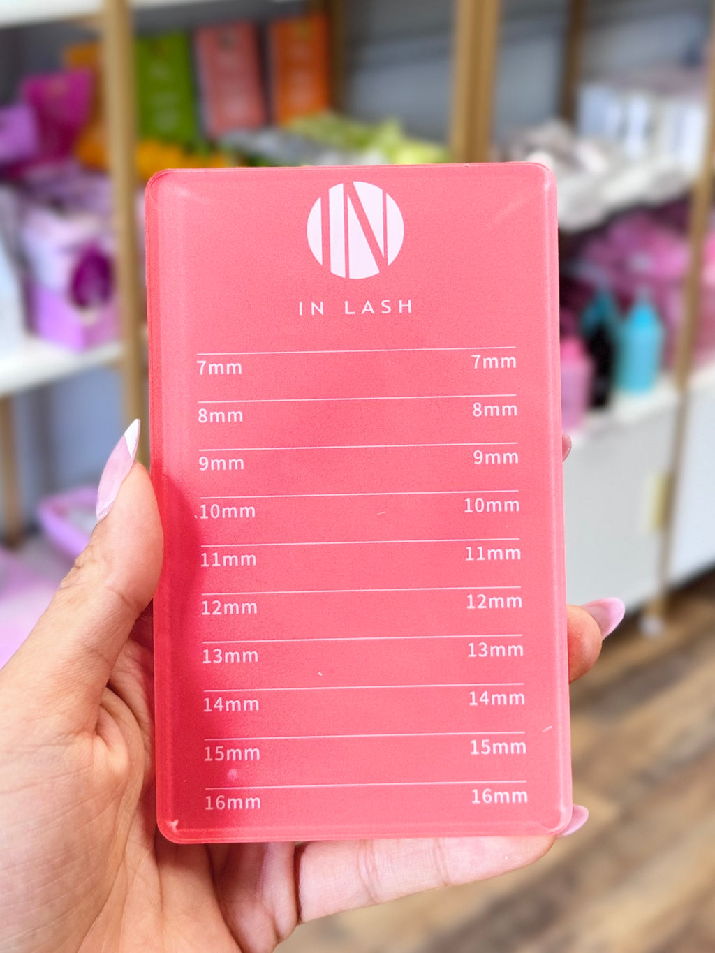 In Lash Acrylic Lash Tile