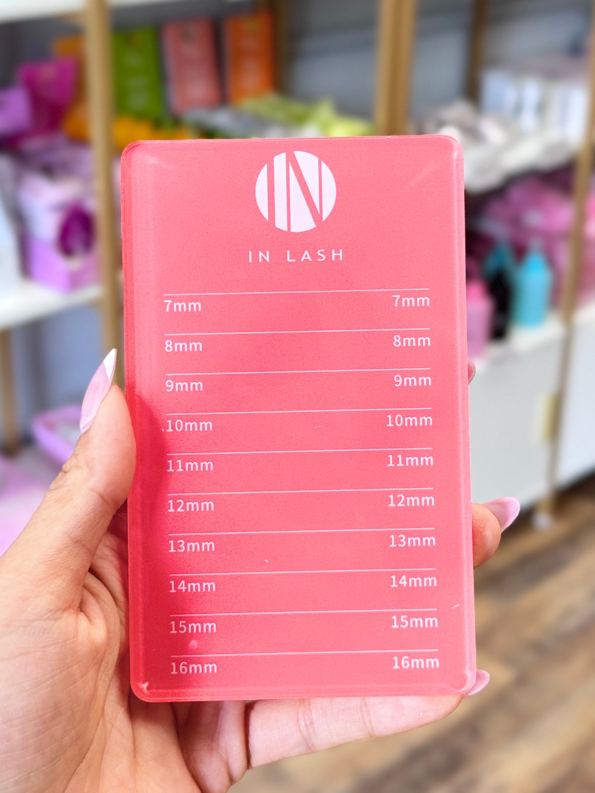 In Lash Acrylic Lash Tile