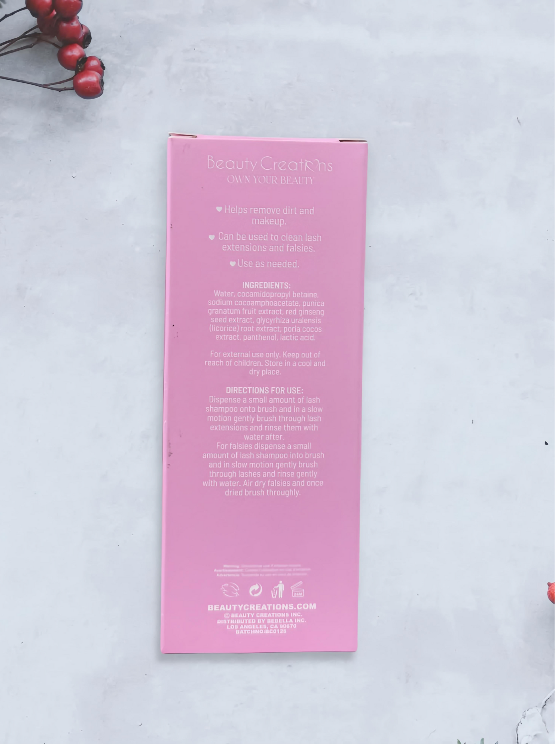 Foam lash shampoos