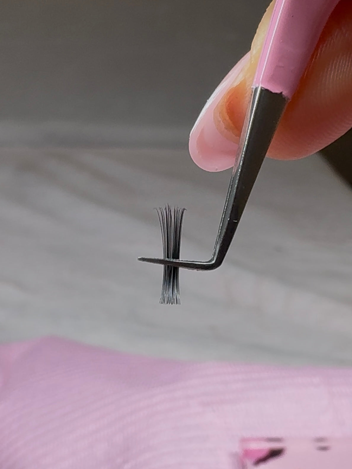 Hello Kitty Charm Tweezer