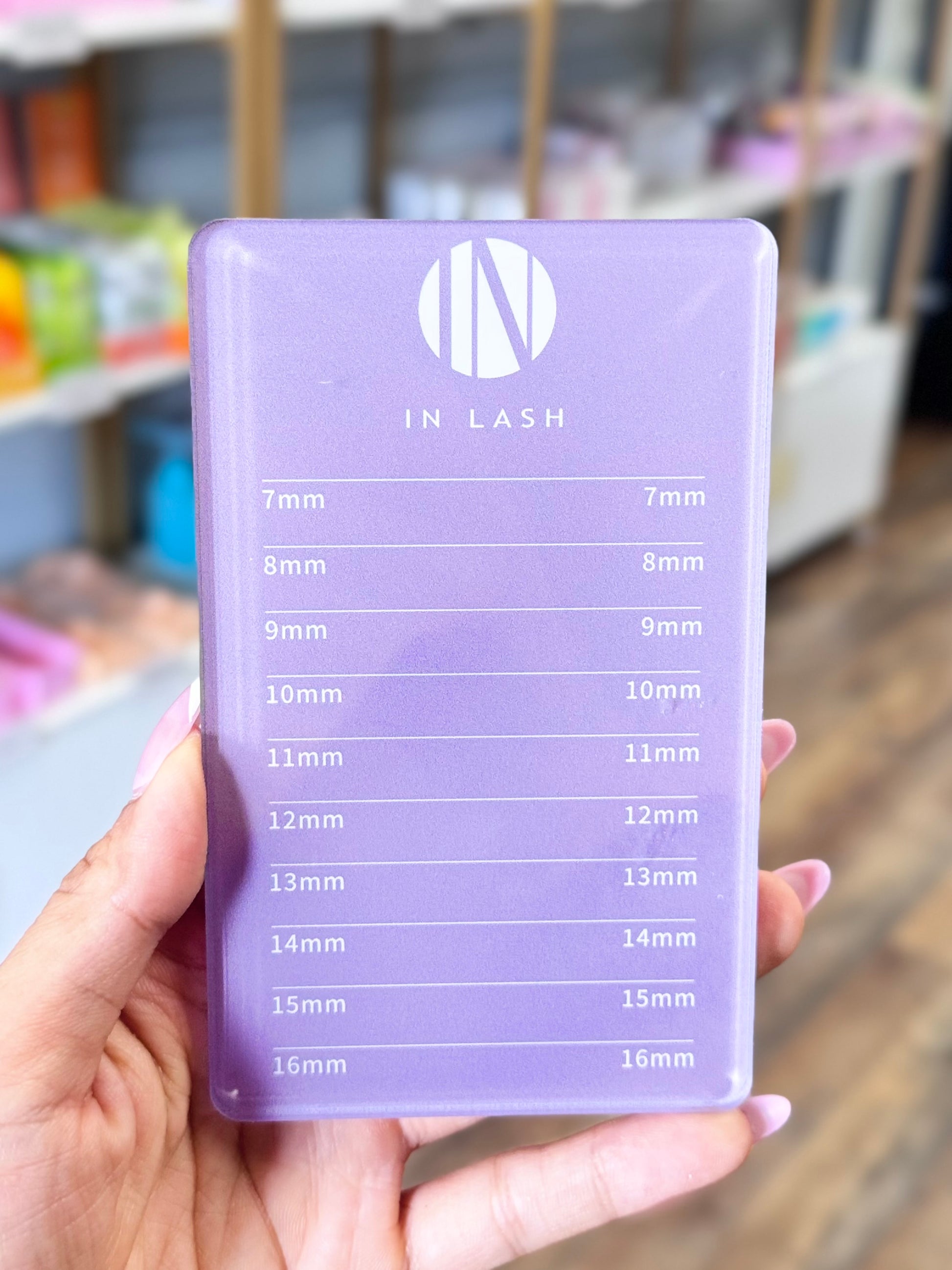 In Lash Acrylic Lash Tile