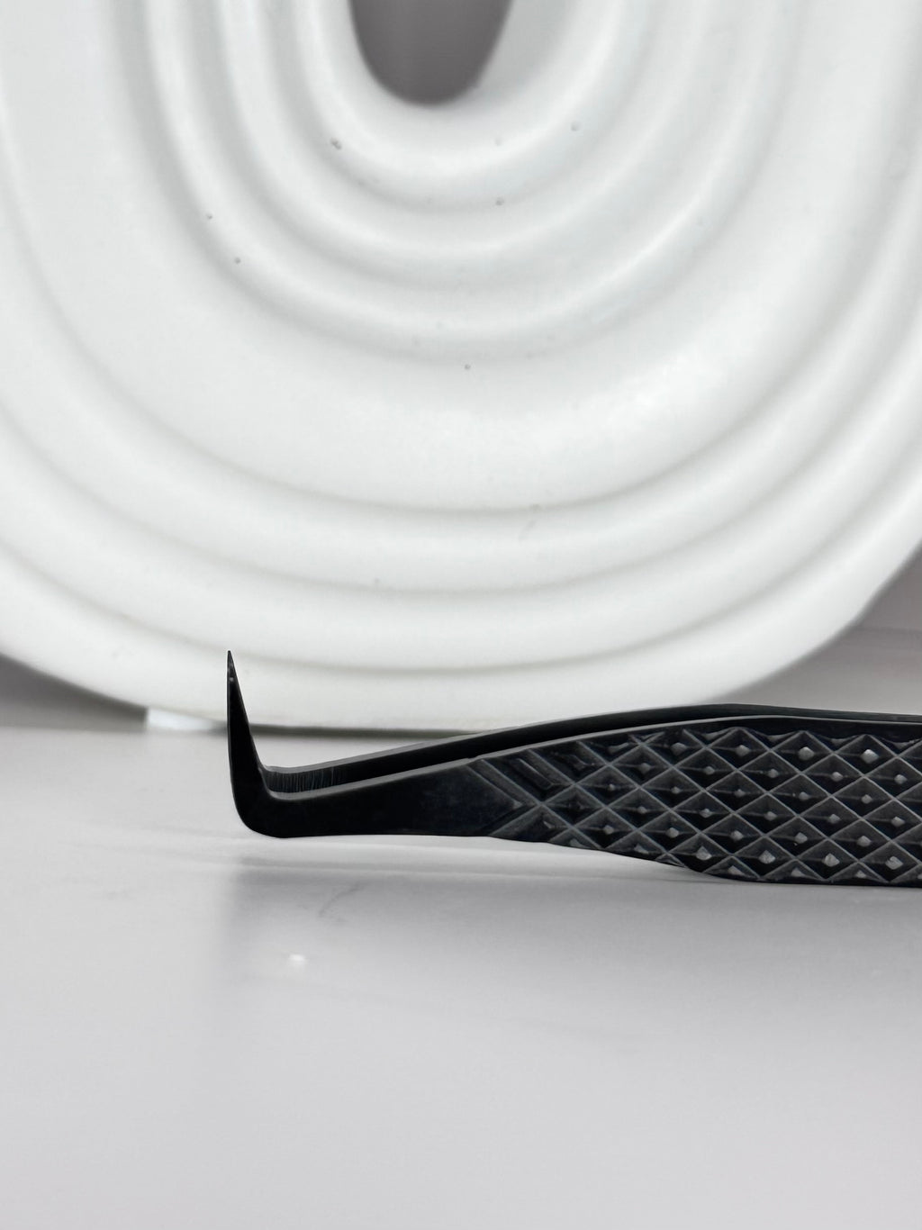 90 Degree Boot Tweezer