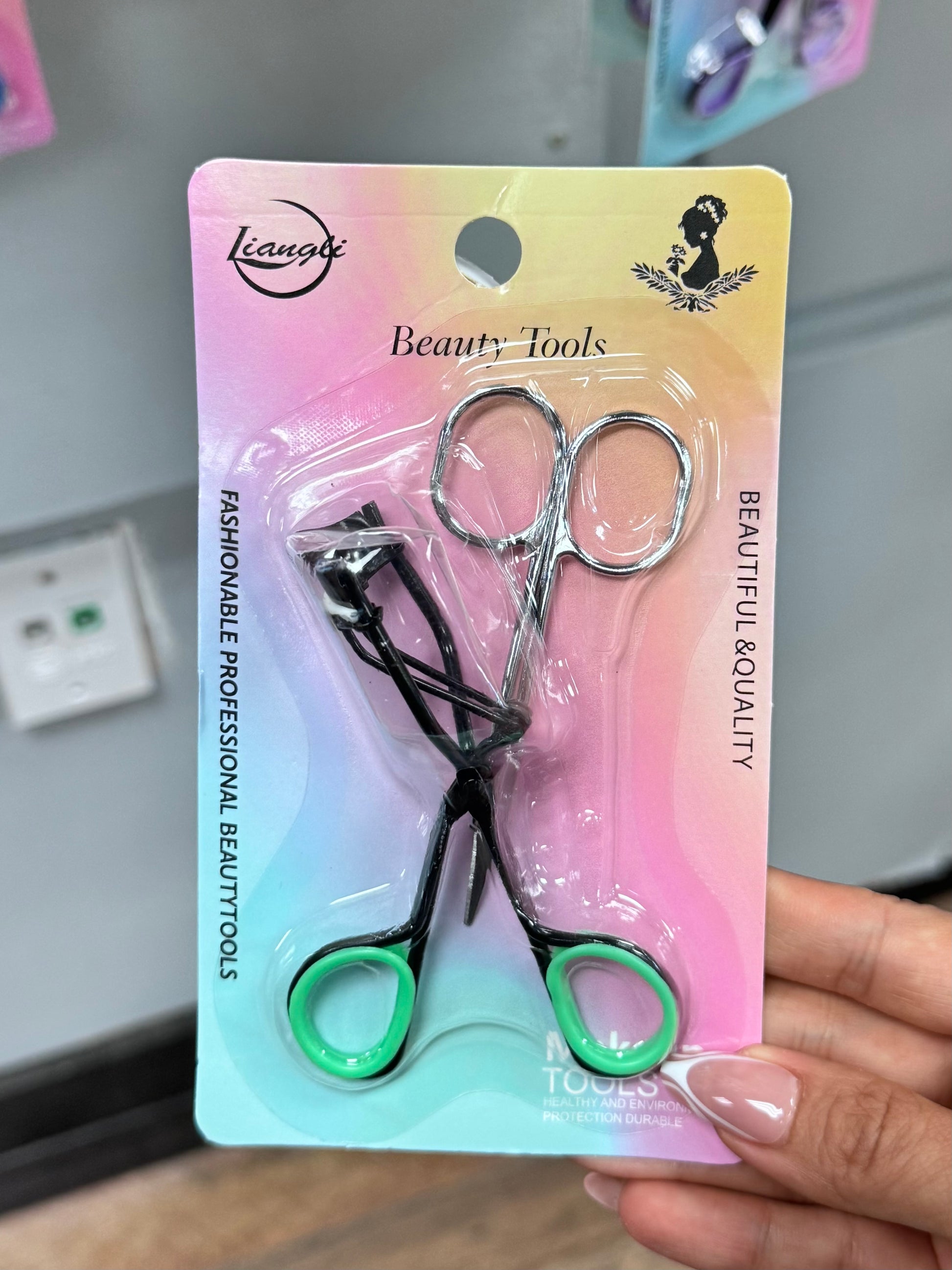 2-Piece Eyelash Curler & Trimmer Set